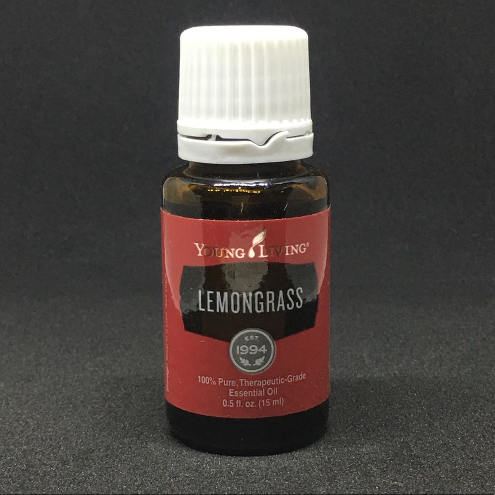 Young Living Lemongrass Essential Oil - 15mL